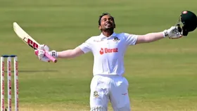 SL vs BAN: मुश्फिकुर रहीम ने रचा नया कीर्तिमान, एडम गिलक्रिस्ट का रिकॉर्ड ध्वस्त कर बने दुनिया के पहले बल्लेबाज